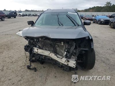 Piąte zdjęcie samochodu w środku: 2018 NISSAN PATHFINDER SV VIN:5N1DR2MN3JC636786 - miniatura