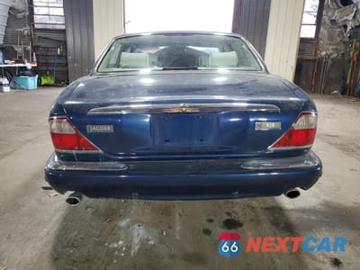 Zdjęcie 6 z 14 samochodu: 2002 JAGUAR XJ8 VIN:SAJDA14C02LF45629 - miniatura