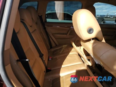 Zdjęcie 10 z 12 samochodu: 2005 PORSCHE CAYENNE VIN:WP1AA29P35LA23242 - miniatura