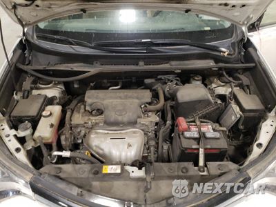 Zdjęcie 14 z 15 samochodu: 2017 TOYOTA RAV4 XLE VIN:JTMRFREV2HJ129569 - miniatura