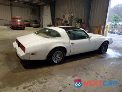 Trzecie zdjęcie samochodu z tyłu: 1980 PONTIAC FIREBIRD VIN:00002T87AAN133670 - miniatura