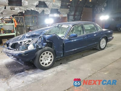 2002 JAGUAR XJ8 SAJDA14C02LF45629 - główne zdjęcie licytacji z USA - miniatura