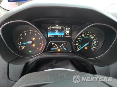 Zdjęcie 9 z 14 samochodu: 2012 FORD FOCUS TITANIUM VIN:1FAHP3N20CL416150 - miniatura