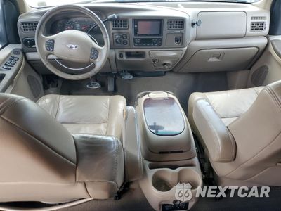 Zdjęcie 8 z 15 samochodu: 2004 FORD EXCURSION LIMITED VIN:1FMSU43P74EB12117 - miniatura