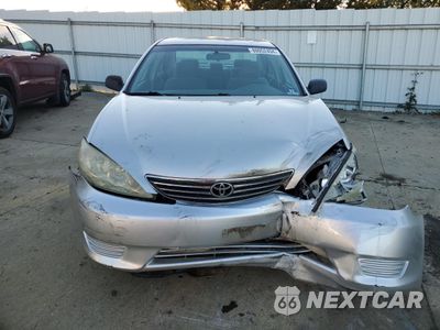 Piąte zdjęcie samochodu w środku: 2006 TOYOTA CAMRY LE VIN:4T1BE32KX6U149698 - miniatura