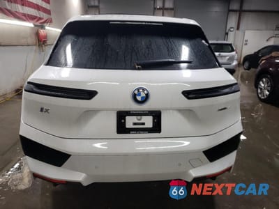 Zdjęcie 6 z 16 samochodu: 2025 BMW IX XDRIVE50 VIN:WB523CF07SCT08532 - miniatura