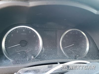 Zdjęcie 9 z 13 samochodu: 2019 TOYOTA HIGHLANDER LE VIN:5TDBZRFH5KS925129 - miniatura