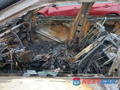 Zdjęcie 7 z 12 samochodu: 2022 POLESTAR 2 VIN:LPSED3KA8NL051925 - miniatura