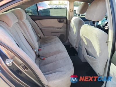 Zdjęcie 10 z 15 samochodu: 2008 KIA OPTIMA LX VIN:KNAGE123385199876 - miniatura