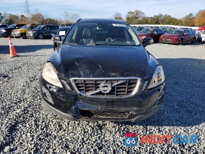Piąte zdjęcie samochodu w środku: 2010 VOLVO XC60 3.2 VIN:YV4982DL7A2079847 - miniatura