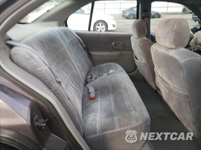Zdjęcie 10 z 14 samochodu: 1995 CHEVROLET LUMINA VIN:2G1WL52M2S1196974 - miniatura