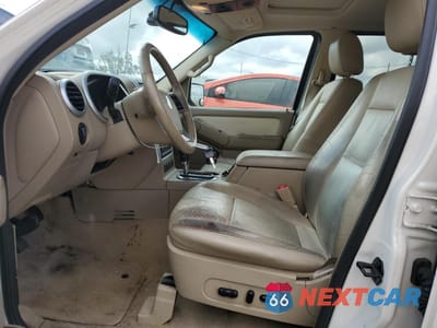 Zdjęcie 7 z 13 samochodu: 2008 MERCURY MOUNTAINEER PREMIER VIN:4M2EU38E28UJ12342 - miniatura