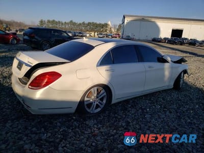 Trzecie zdjęcie samochodu z tyłu: 2017 MERCEDES-BENZ S 550 4MATIC VIN:WDDUG8FB5HA313822 - miniatura