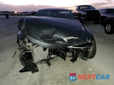 Piąte zdjęcie samochodu w środku: 2024 LEXUS IS 350 F SPORT DESIGN VIN:JTHBZ1B22R5079284 - miniatura