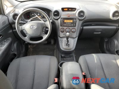 Zdjęcie 8 z 12 samochodu: 2012 KIA RONDO VIN:KNAHH8A84C7391015 - miniatura