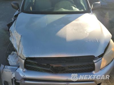 Zdjęcie 13 z 15 samochodu: 2007 TOYOTA RAV4 VIN:JTMBD33V476038313 - miniatura