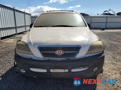 Piąte zdjęcie samochodu w środku: 2005 KIA SORENTO EX VIN:KNDJD733255456373 - miniatura