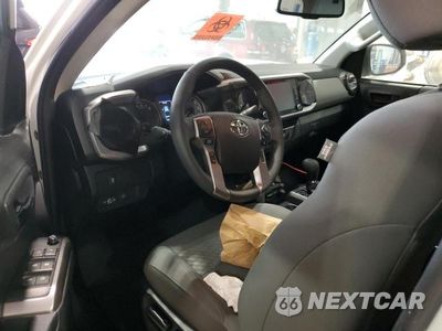 Zdjęcie 8 z 12 samochodu: 2023 TOYOTA TACOMA DOUBLE CAB VIN:3TMCZ5AN1PM635777 - miniatura