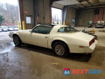 Drugie zdjęcie samochodu z przodu: 1980 PONTIAC FIREBIRD VIN:00002T87AAN133670 - miniatura