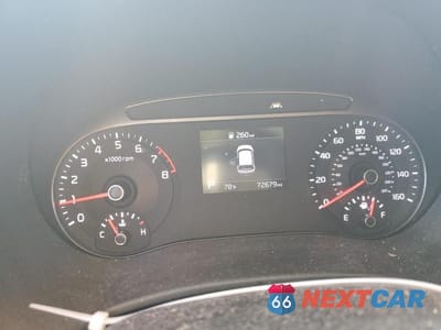 Zdjęcie 9 z 12 samochodu: 2020 KIA SOUL S VIN:KNDJ23AU0L7734358 - miniatura