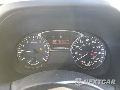 Zdjęcie 9 z 13 samochodu: 2016 NISSAN PATHFINDER S VIN:5N1AR2MN5GC642584 - miniatura