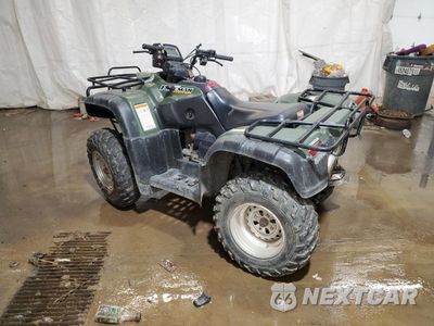 Trzecie zdjęcie samochodu z tyłu: 2004 HONDA TRX500 FA VIN:478TE26032412S255 - miniatura