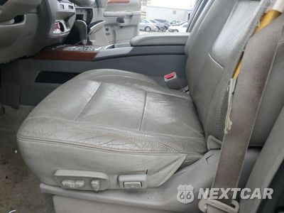 Zdjęcie 7 z 13 samochodu: 2010 INFINITI QX56 VIN:5N3ZA0NF3AN903686 - miniatura