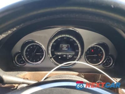 Zdjęcie 9 z 12 samochodu: 2013 MERCEDES-BENZ E 350 4MATIC VIN:WDDHF8JB0DA688149 - miniatura