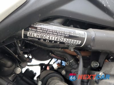 Zdjęcie 9 z 9 samochodu: 2013 HONDA CBR250 RA-ABS VIN:MLHMC4118D5300995 - miniatura