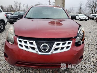 Piąte zdjęcie samochodu w środku: 2015 NISSAN ROGUE SELECT S VIN:JN8AS5MT1FW162312 - miniatura