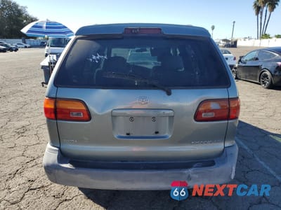 Zdjęcie 6 z 13 samochodu: 2000 TOYOTA SIENNA LE VIN:4T3ZF13C8YU178599 - miniatura