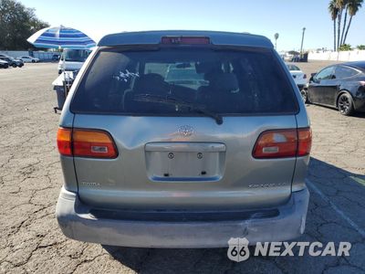 Zdjęcie 6 z 13 samochodu: 2000 TOYOTA SIENNA LE VIN:4T3ZF13C8YU178599 - miniatura