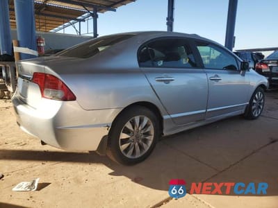 Trzecie zdjęcie samochodu z tyłu: 2009 HONDA CIVIC EX VIN:1HGFA16819L025528 - miniatura