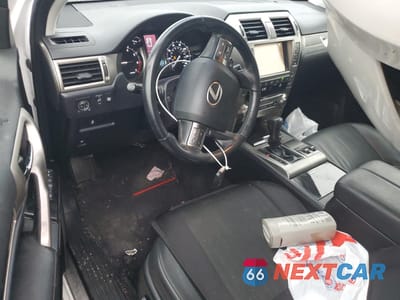 Zdjęcie 8 z 14 samochodu: 2015 LEXUS GX 460 VIN:JTJBM7FXXF5112534 - miniatura