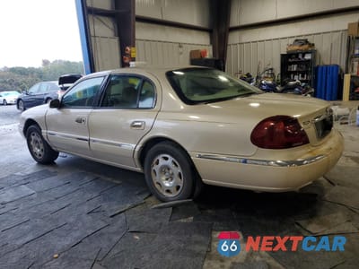 Drugie zdjęcie samochodu z przodu: 2002 LINCOLN CONTINENTAL VIN:1LNHM97V72Y659531 - miniatura