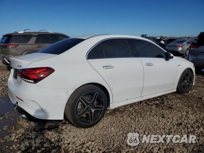 Trzecie zdjęcie samochodu z tyłu: 2021 MERCEDES-BENZ A 35 AMG VIN:W1K3G5BB0MJ318808 - miniatura