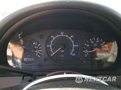 Zdjęcie 9 z 13 samochodu: 1999 MERCEDES-BENZ ML 320 VIN:4JGAB54E1XA143959 - miniatura