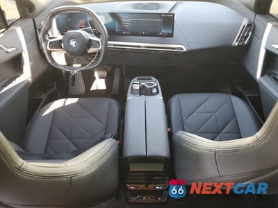 Zdjęcie 8 z 15 samochodu: 2024 BMW IX XDRIVE50 VIN:WB523CF02RCP92300 - miniatura