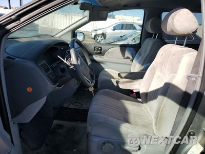 Zdjęcie 7 z 13 samochodu: 2000 TOYOTA SIENNA LE VIN:4T3ZF13C8YU178599 - miniatura
