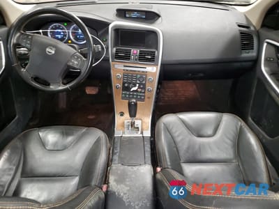 Zdjęcie 8 z 13 samochodu: 2010 VOLVO XC60 T6 VIN:YV4992DZ9A2025466 - miniatura