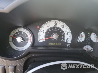 Zdjęcie 9 z 13 samochodu: 2010 TOYOTA FJ CRUISER VIN:JTEZU4BF9AK010743 - miniatura