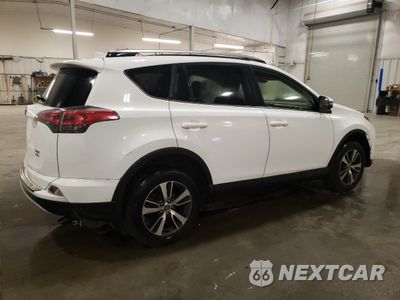 Trzecie zdjęcie samochodu z tyłu: 2017 TOYOTA RAV4 XLE VIN:JTMRFREV2HJ129569 - miniatura