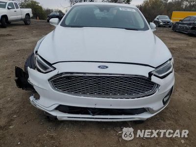 Piąte zdjęcie samochodu w środku: 2019 FORD FUSION TITANIUM VIN:3FA6P0K94KR265126 - miniatura