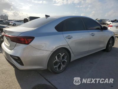 Trzecie zdjęcie samochodu z tyłu: 2020 KIA FORTE FE VIN:3KPF24AD7LE148106 - miniatura