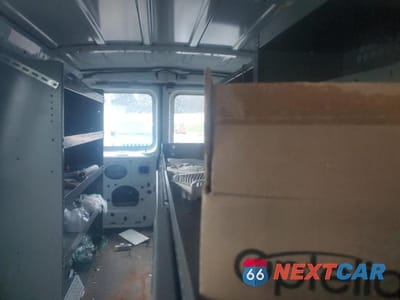 Zdjęcie 10 z 14 samochodu: 2010 FORD ECONOLINE E250 VAN VIN:1FTNE2EL9ADA19775 - miniatura