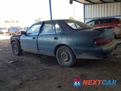 Drugie zdjęcie samochodu z przodu: 1996 TOYOTA CAMRY DX VIN:JT2BG12KXT0370457 - miniatura