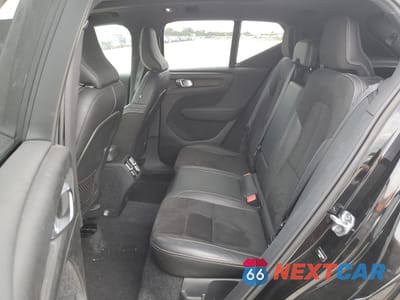 Zdjęcie 12 z 15 samochodu: 2019 VOLVO XC40 T5 MOMENTUM VIN:YV4162XZ1K2009216 - miniatura