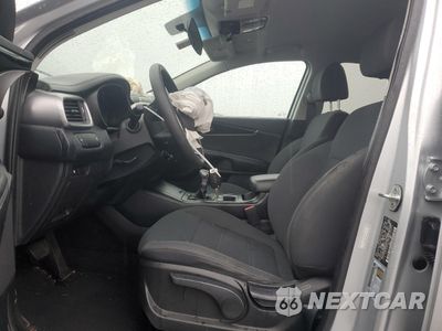 Zdjęcie 7 z 15 samochodu: 2020 KIA SORENTO S VIN:5XYPG4A58LG621271 - miniatura