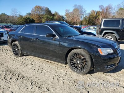 Czwarte zdjęcie samochodu z boku: 2013 CHRYSLER 300 VIN:2C3CCAAG9DH578397 - miniatura