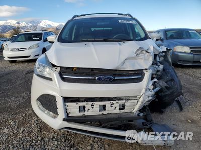 Piąte zdjęcie samochodu w środku: 2015 FORD ESCAPE SE VIN:1FMCU9G94FUA91751 - miniatura